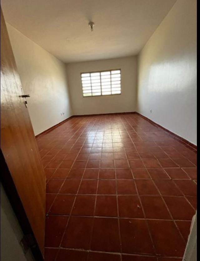 Prédio Comercial - Samambaia Norte