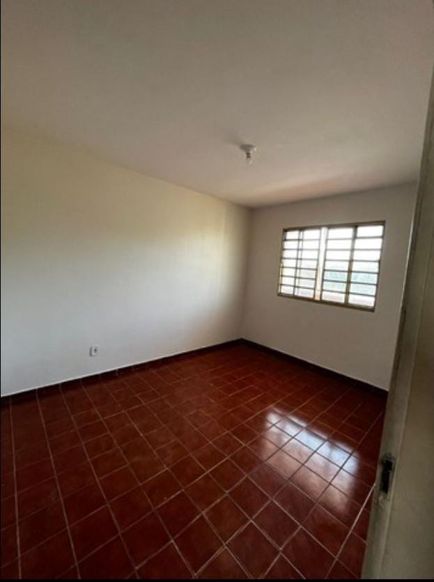 Prédio Comercial - Samambaia Norte